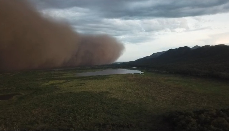 Vídeo Tempestade de poeira atinge Pantanal Imagens impressionantes