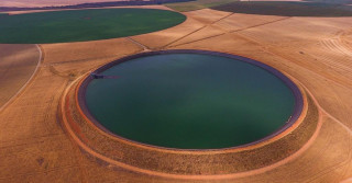 Reservatorio de agua para irrigacao