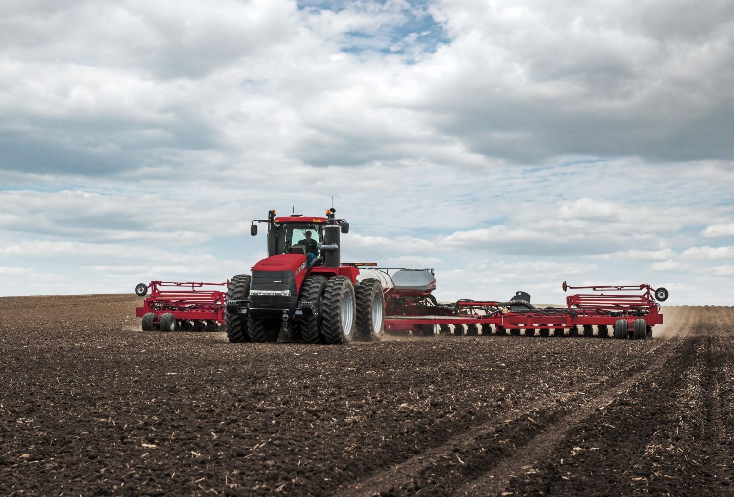 Plantacoes-modernas-e-operacoes-agricolas-garantem-produtividade-e-gerenciamento