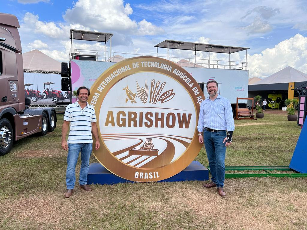 Rodrigo Rodrigues, Head de Agronegócio da Falconi, e Alexandre Ribas, head da Unidade de Indústria de Bens Duráveis da Falconi / Divulgação