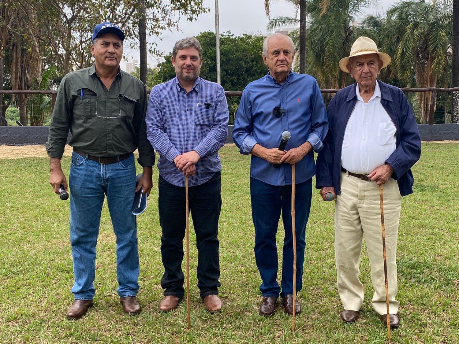 na foto joao bonifacio - carlos marino - adir do carmo leonel - dr fausto pereira lima