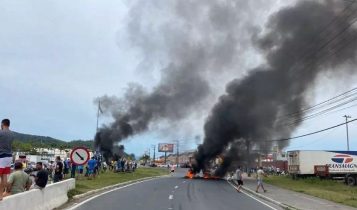 Paralisação dos caminhoneiros e possíveis impactos no setor lácteo