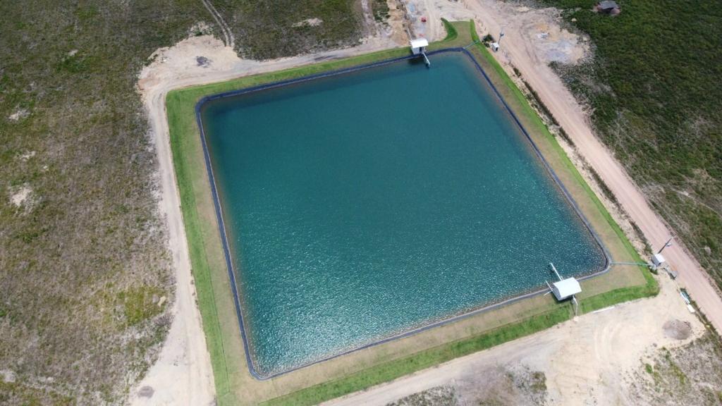 Irrigação é necessária para segurança hídrica e alimentar - tanque de armazenamento de agua