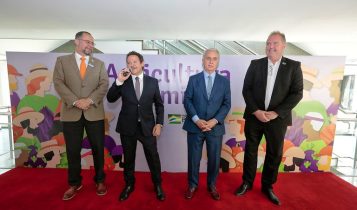 Mapa inaugura exposição sobre Agricultura Familiar