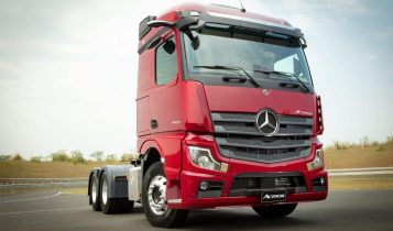 Conheça 3 modelos de caminhão mercedes que são ‘as bolas da vez’ pro agronegócio