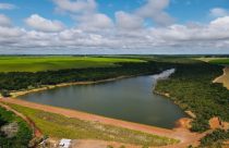 foto drone - agricultura em pivot irrigada - barragem com mata ciliar- fotao Amanda Apolinario Matos 3