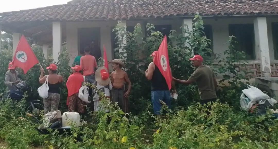 Fazenda na Bahia é palco de mais uma invasão do MST