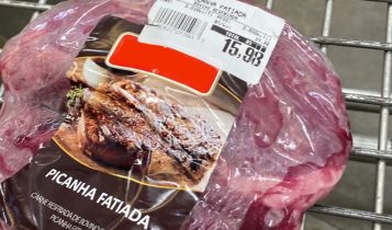 O que é picanha fatiada? A picanha fatiada é retirada de uma peça inteira de picanha e separada para ser embalada a vácuo para venda