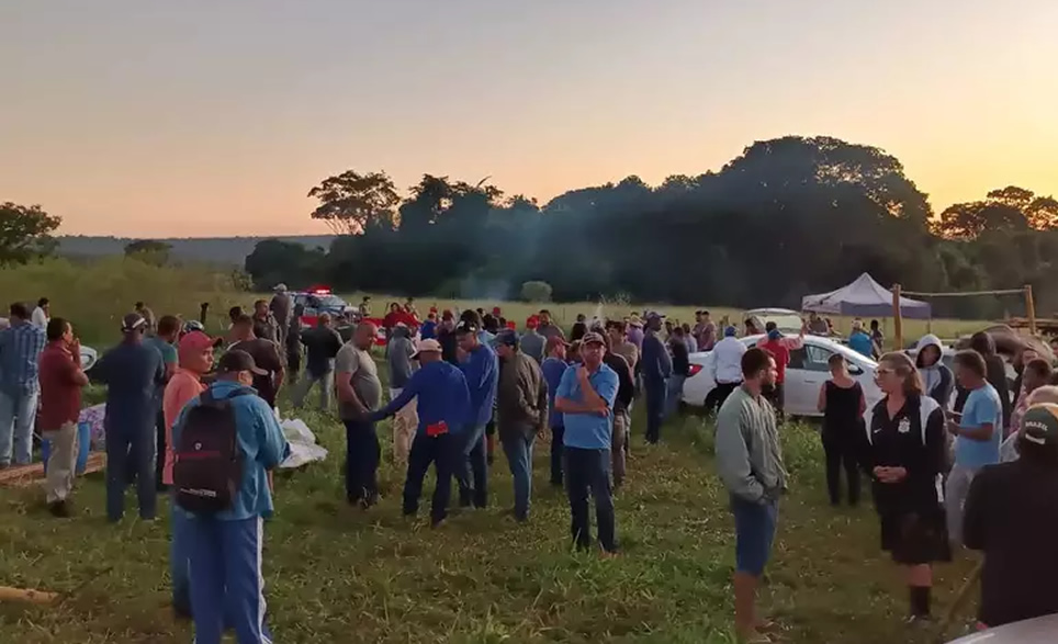 movimento sem terra fazenda em goias