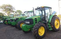 Dois tratores são furtados do pátio de empresa no interior de São Paulo