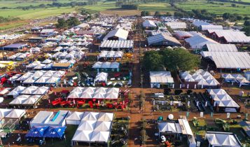 Foto aerea da agrishow 2023 - drone 2