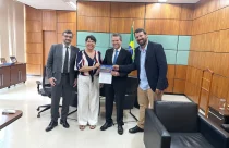 Marilsa Fernandes e Emerson Esteves estiveram em Brasília (DF) para convidar o ministro da Pesca e Aquicultura, André de Paula, e sua equipe para a 12ª Aquishow Brasil
