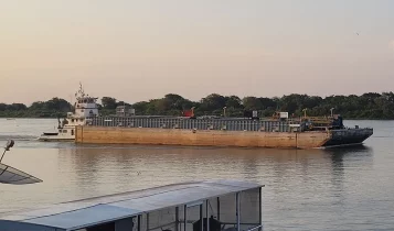 embarcação-Foto-Raquel-Brunelli