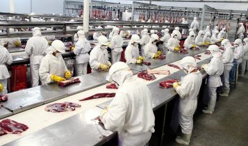 JBS amplia projeto para mudar açougues