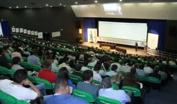 Dezesseis palestras contribuirão para atualizar os profissionais que atuam na cadeia suinícola