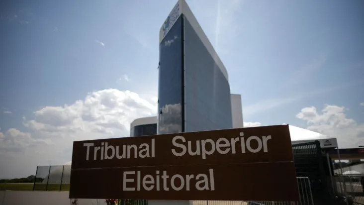 Vista da sede do Tribunal Superior Eleitoral, em Brasília