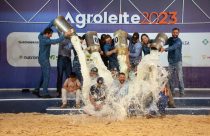 Vaca bate recorde histórico do torneio leiteiro do Agroleite com 107,46 kg/dia