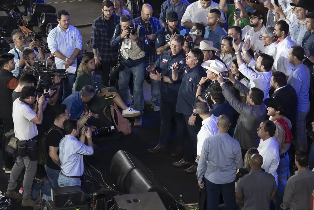 Bolsonaro discursando em Barretos 2023