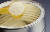 Governador sanciona lei que protege produtores catarinenses e proíbe reconstituição de leite em pó importado em SC