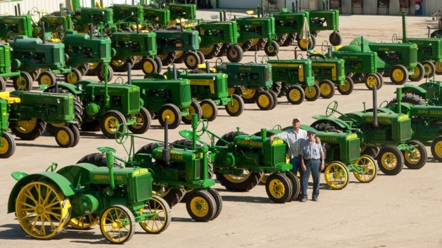 Produtor rural guarda coleção com quase 150 tratores antigos, Nosso Campo