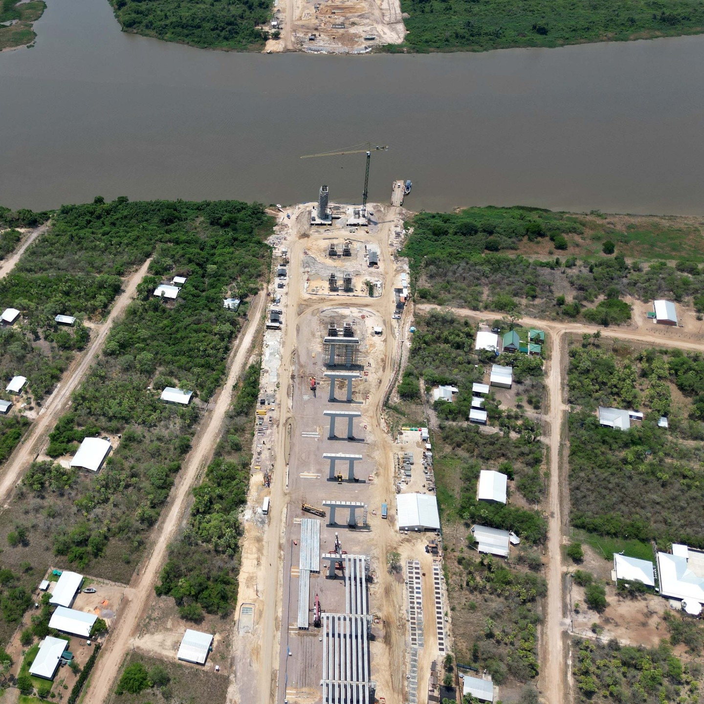 ponte em construcao - rota bioceanica