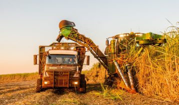 Comparativo de 12 tratores de grande porte comercializados no Brasil