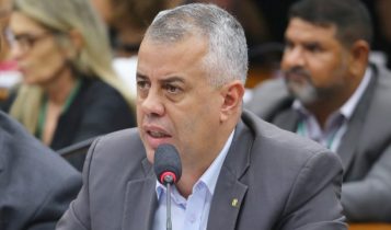 Comissão aprova emendas a projeto que regulamenta setor de controle de pragas urbsana