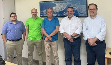 Cecafé visita novo chefe do Mapa no Porto de Santos