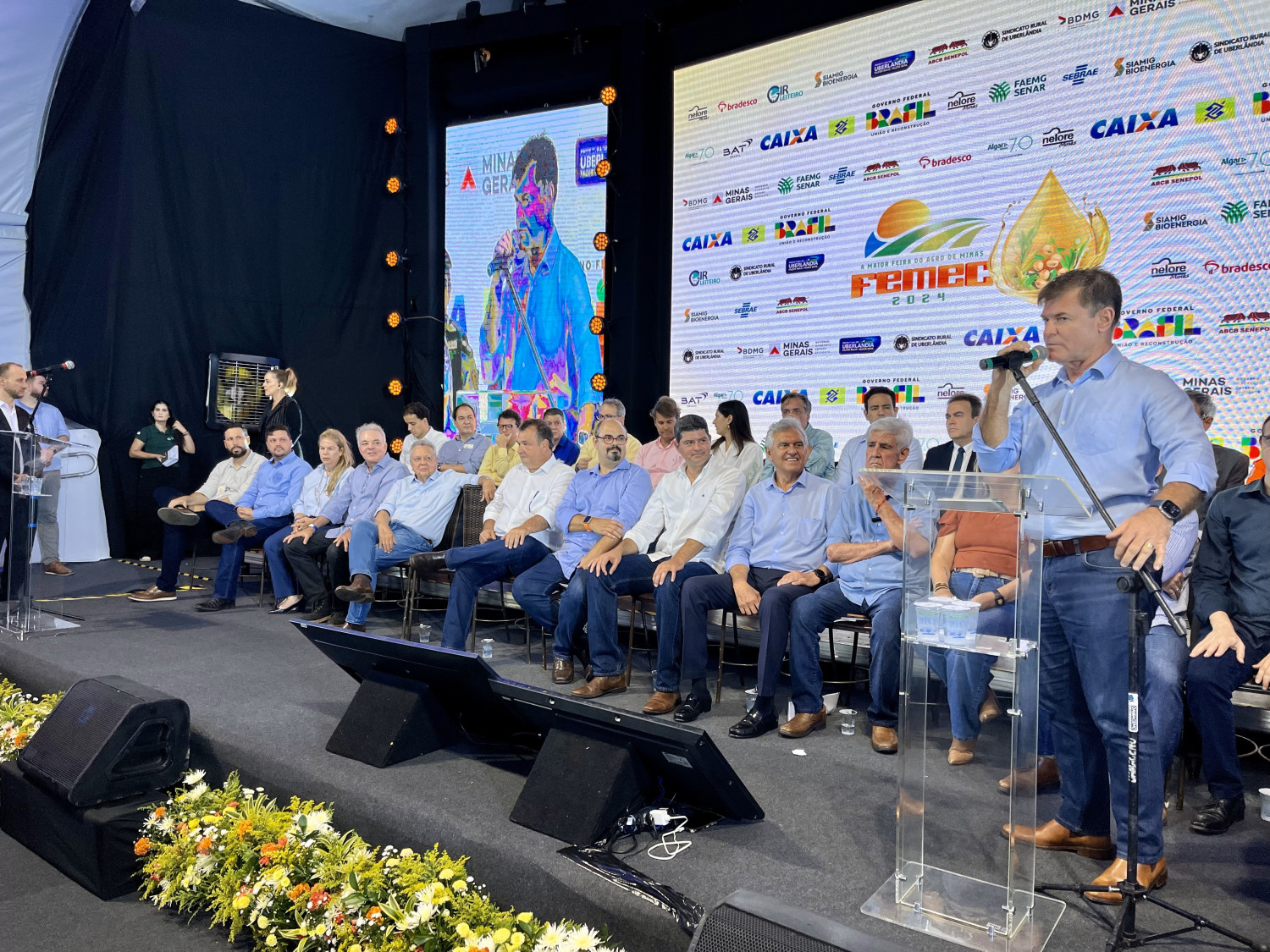 Abertura da Femec reúne autoridades em Uberlândia