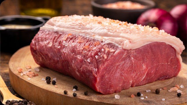 As 8 carnes mais saborosas para churrasco para o fim de semana