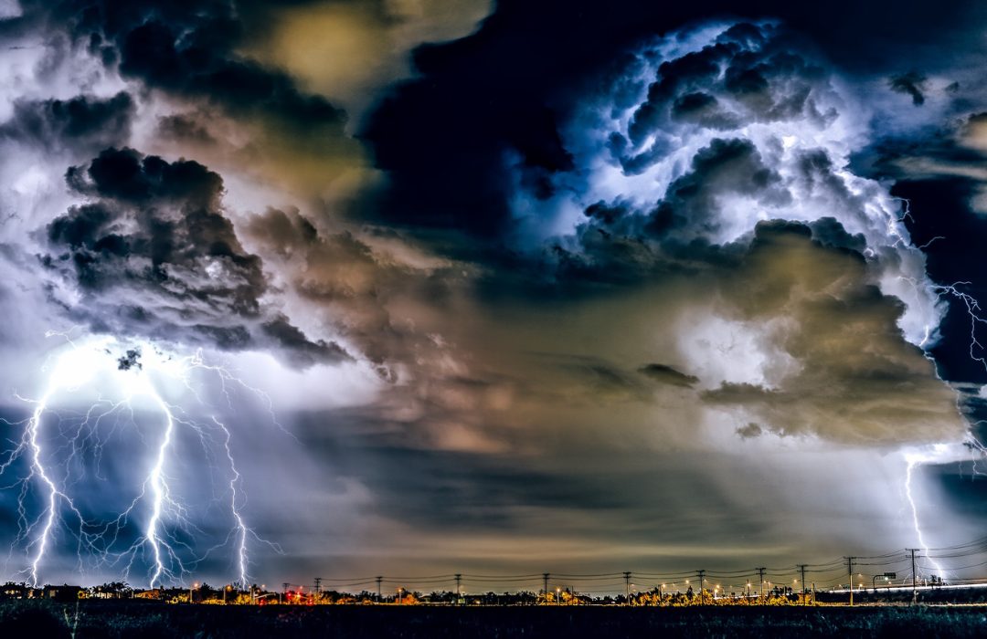 Alerta: Tempestades intensas devem atingir diversas regiões hoje