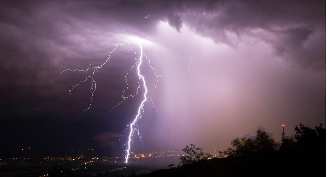 Alerta: Sexta-feira de instabilidade em grande parte do país; Veja a previsão