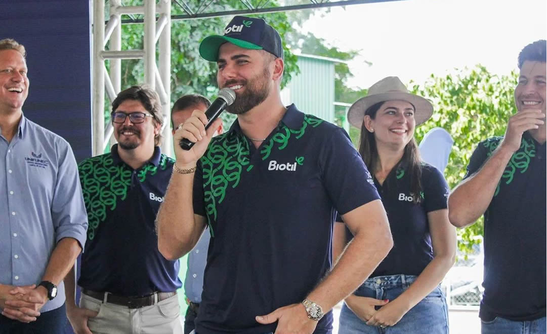 Ze Neto lancando o Biotil com a Ambar Amaral