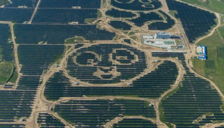 China cria maior fazenda solar do mundo; Vídeo