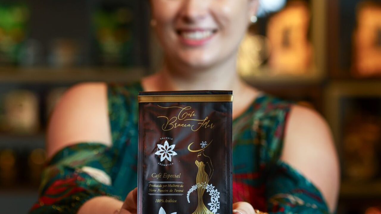 Cafés especiais produzidos por mulheres do norte pioneiro do Paraná serão expostos no Chile