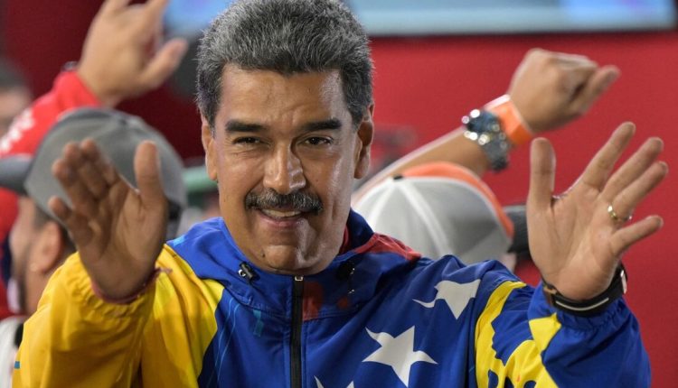 Maduro é reeleito na Venezuela, mas resultado oficial é contestado