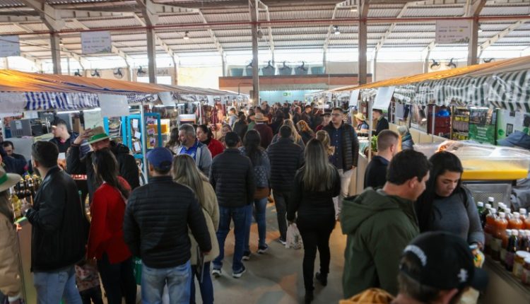 Pavilhão da Agricultura Familiar supera R$ 1 milhão no primeiro dia de vendas