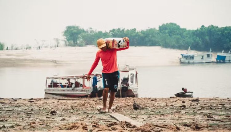 Nova seca histórica pode paralisar o fluxo do rio Amazonas e aumentar os custos