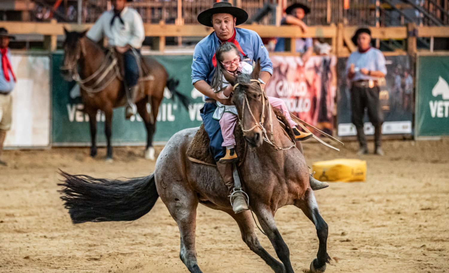 Festa do Cavalo Crioulo tem carne Hereford, campeões e Inclusão de Ouro