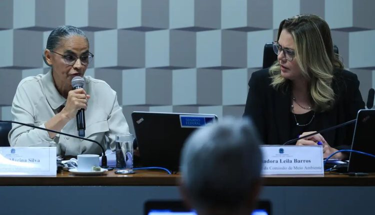 Marina defende criação de marco regulatório de emergência climática