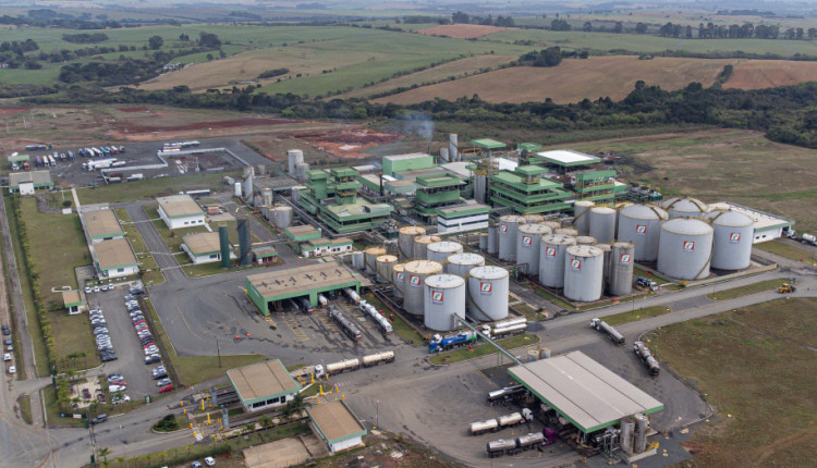 Paraná terá maior complexo de biodiesel do mundo a base de óleo de soja. Na foto, Grupo Potencial.