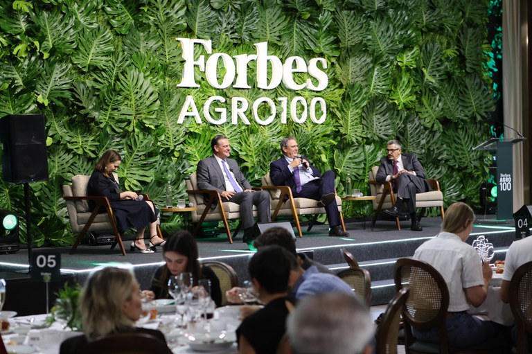 Fávaro reforça o comprometimento dos produtores brasileiros com sustentabilidade e boas práticas