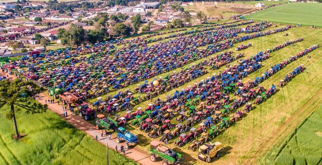 Conheça a Capital Nacional do Trator, cidade reúne quase 1000 máquinas em evento