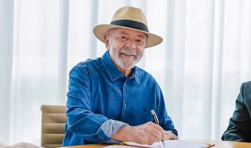 Em pronunciamento, Lula diz que vai cuidar do povo e economia é forte