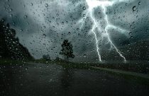 Frente fria e retorno da chuva afetam duas regiões; veja previsão de hoje