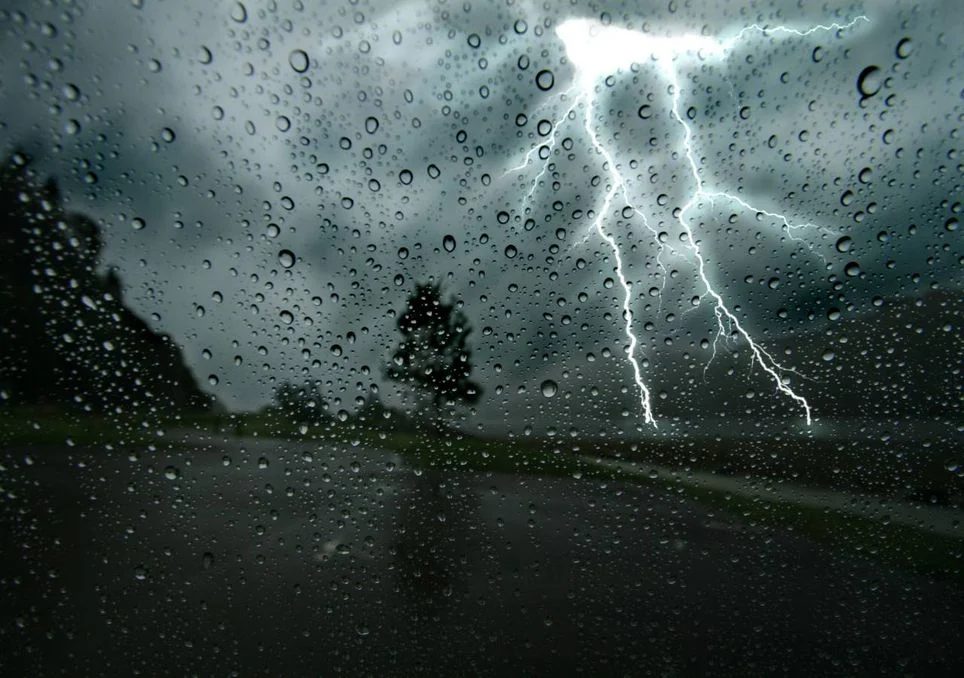 Chuva extrema pode chegar a 200 mm nas próximas 48 horas; veja a previsão