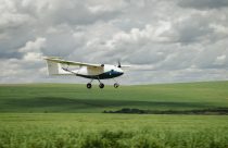 Synerjet e Pyka - aeronaves agricolas autonomas - Pelican Spray