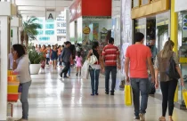 Vendas no comércio fecham 2024 com alta de 4,7%, a maior desde 2012