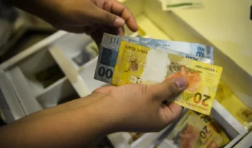 Brasil tem melhor renda, menor pobreza e desigualdade desde 1995