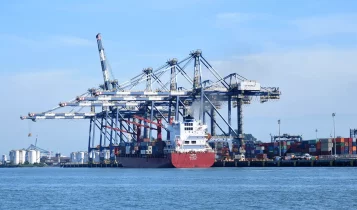 Porto de Santos vive corrida de exportadores antes de tarifas dos EUA